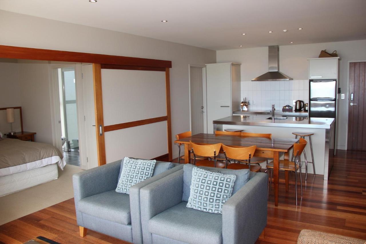 The Sands Waiheke Aparthotel Onetangi ภายนอก รูปภาพ